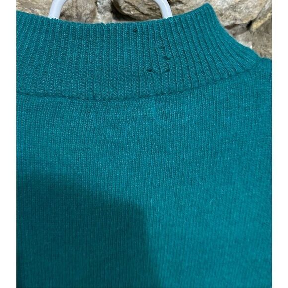Women's Vintage Yarn Works Blue Sweater Faux Pearl Knit Lambswool Angora Size Sm - Picture 4 of 6